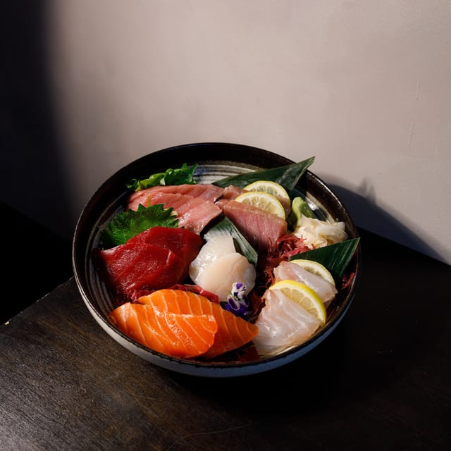 KEI Sashimi Set.